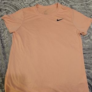 Nike Tee size Medium